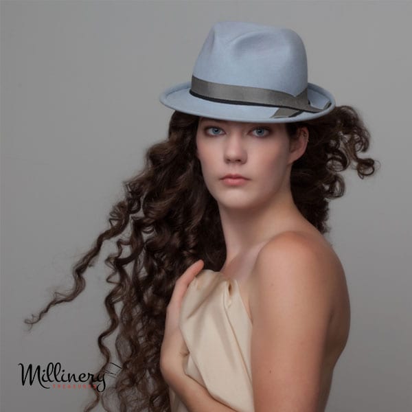 Classic_hat_blue_fedora