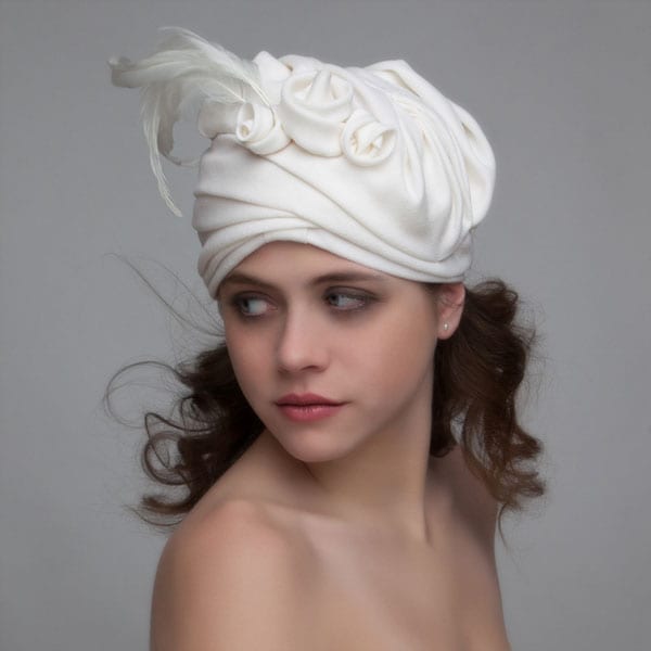 classic_hat_turban_wool woman wearing 1093s turban hat