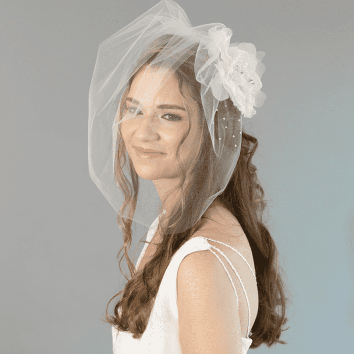 birdcage veil in tulle